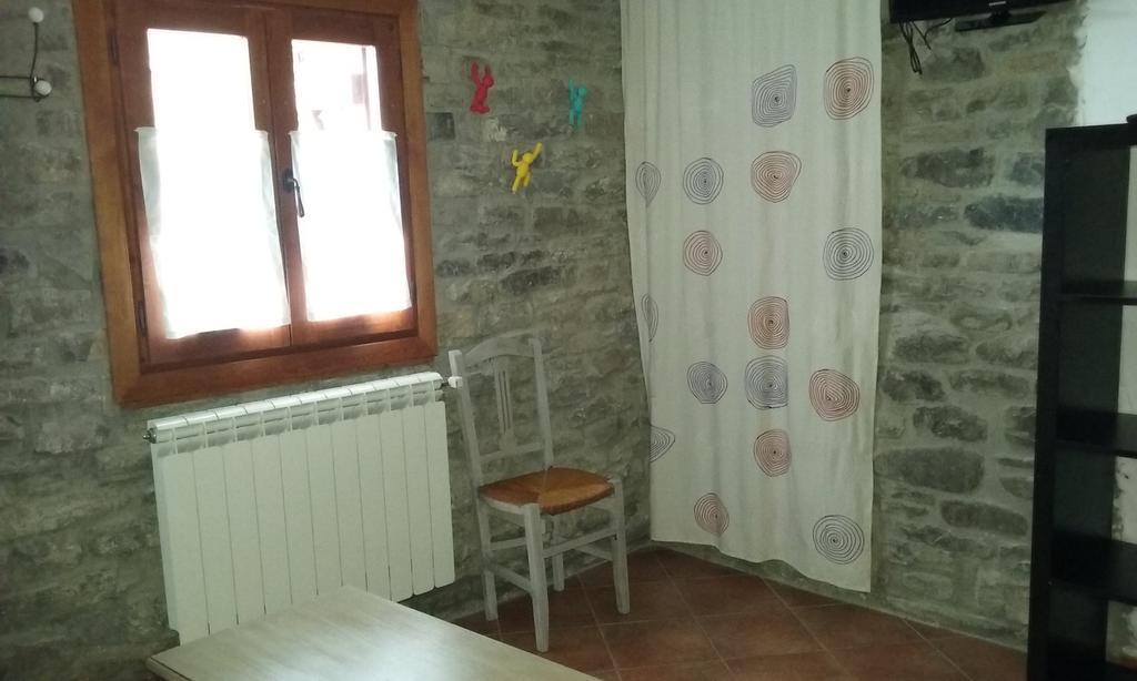 Casa Rural Basajarau Yosa de Sobremonte Cameră foto